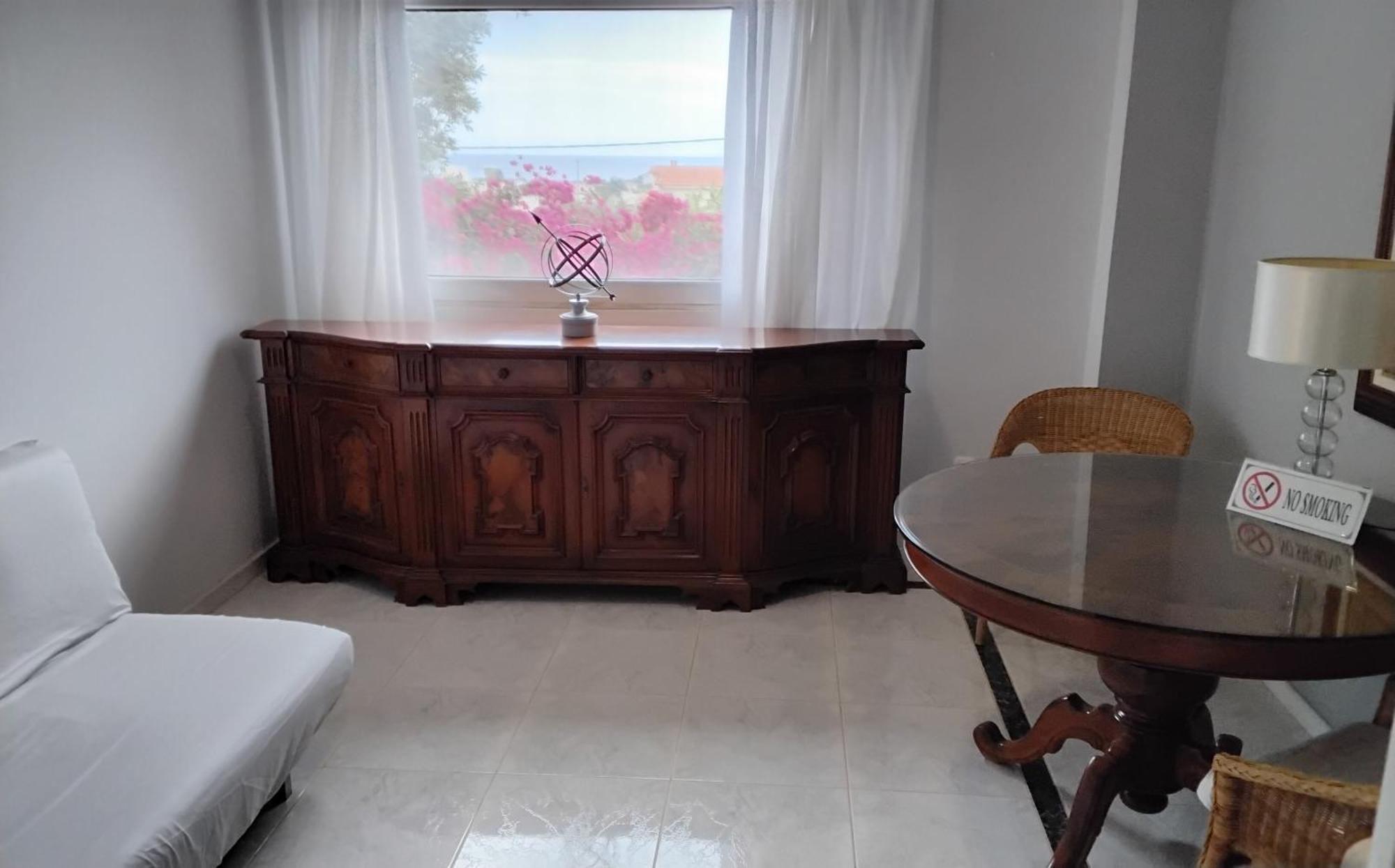 Peaceful Oasis Apartment Athen